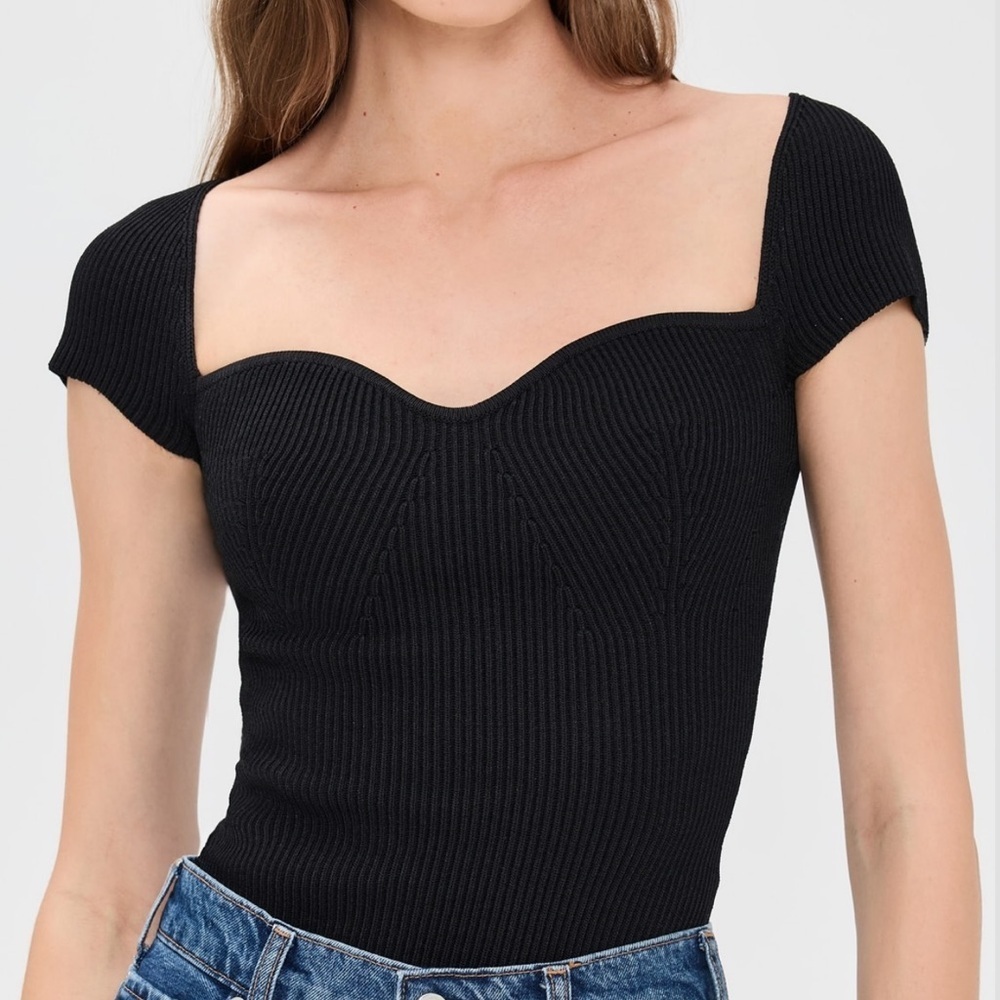 NWOT H&M Black Ribbed Top XXL Be Confortable, Elegant and Chic… Very Stretchable